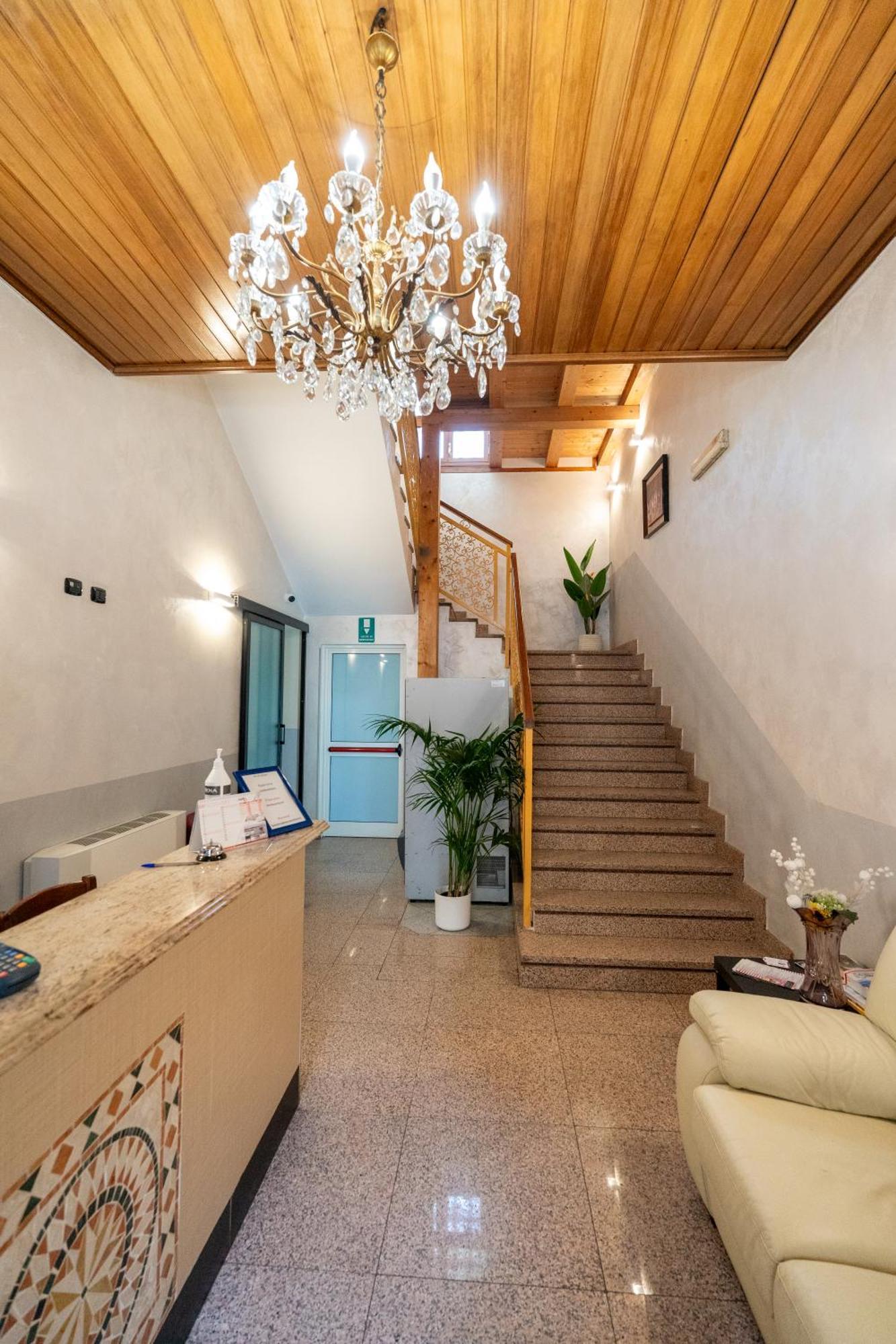 Hotel Residence Sestriere Moncalieri Exterior photo