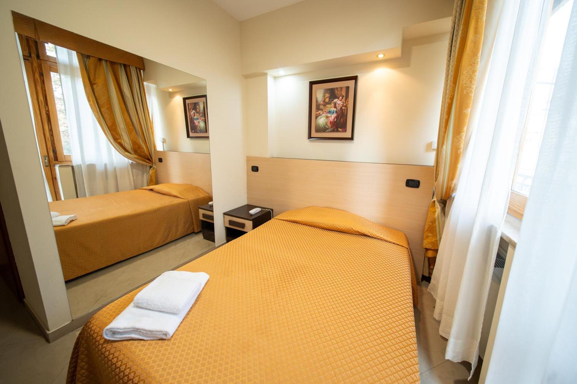 Hotel Residence Sestriere Moncalieri Exterior photo